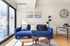 JOIVY Chic apt with balcony near Liberdade Avenue